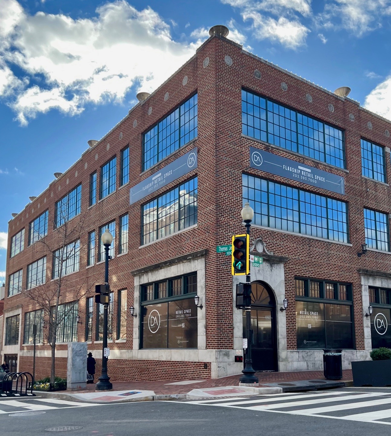 Barnes & Noble Returning to The Dish